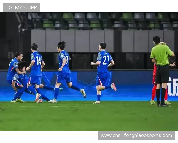 国安、申花、蓉城三足鼎立，冠军之争或延续到最后轮次